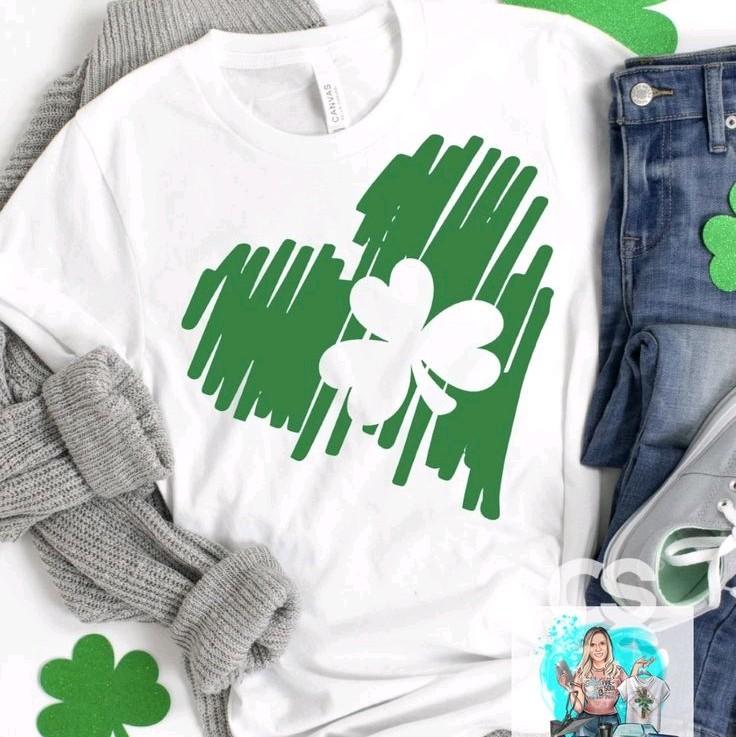 St. Patrick's Day Green Heart & Lips T-shirt. Womenswear Tops